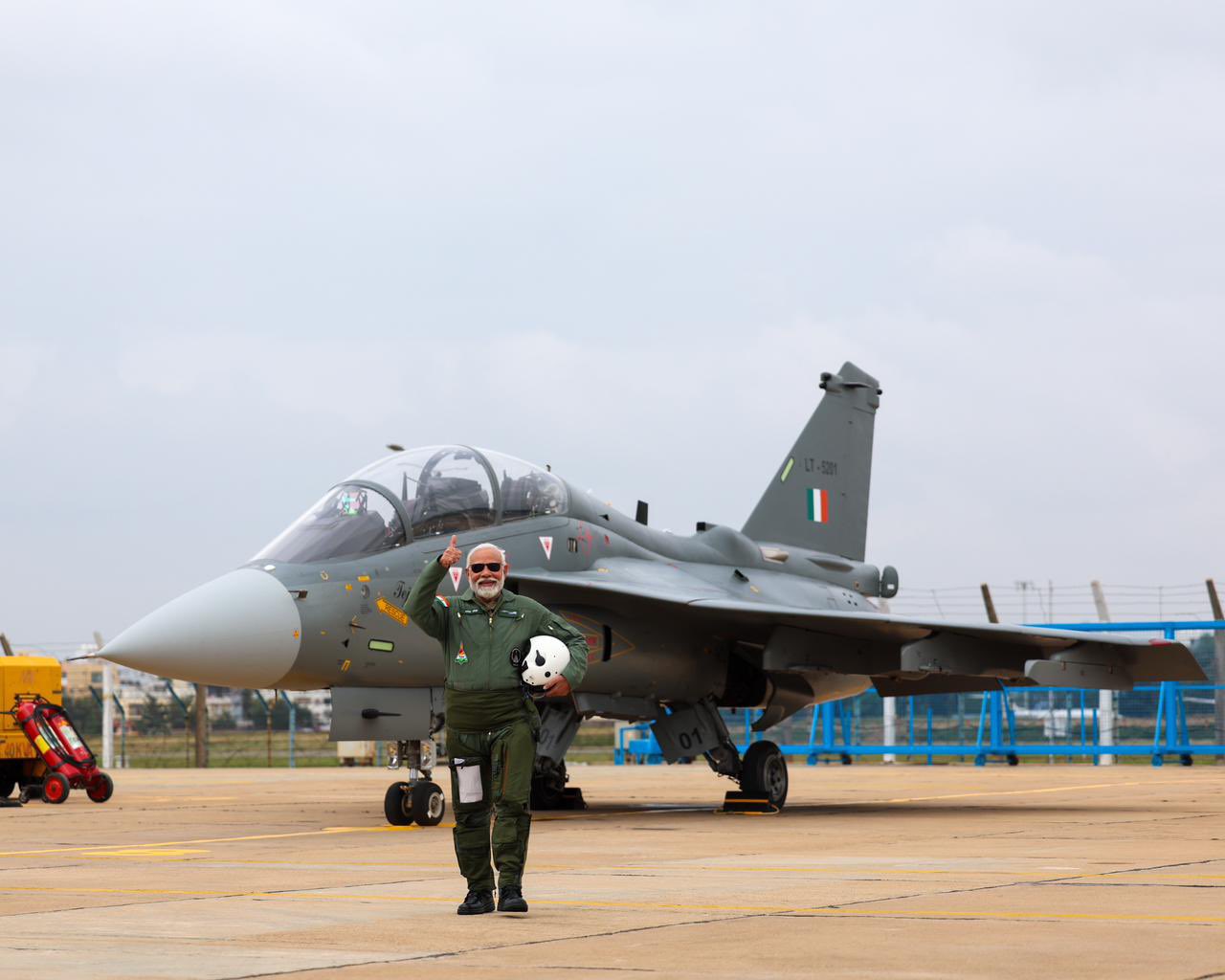 PM Narendra Modi flew Tejas for 45 minutes.