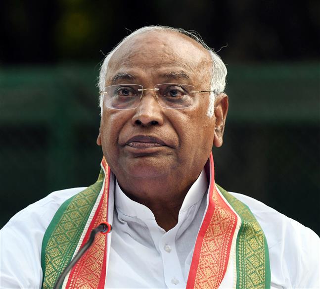 Kharge attempt to win 2024