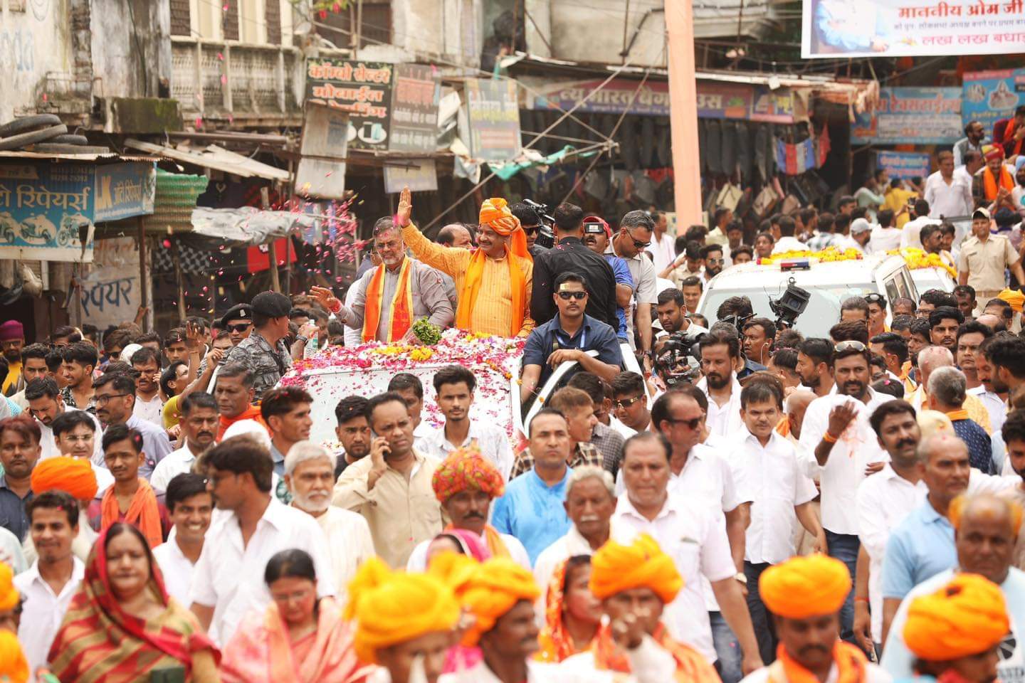 Om Birla received a warm welcome on his first visit to Kota after being re-elected as Lok Sabha Speaker.